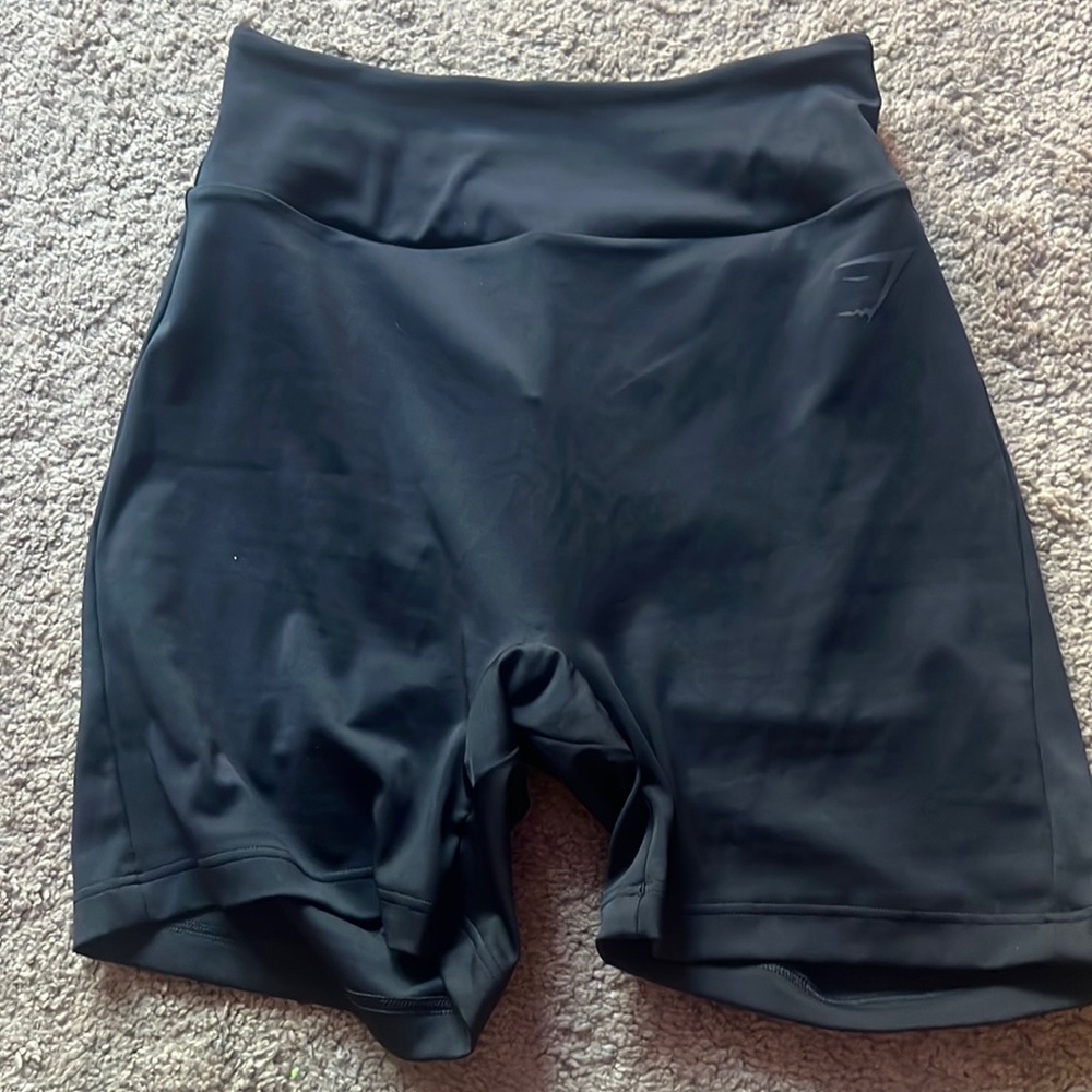 NWOT gymshark shorts